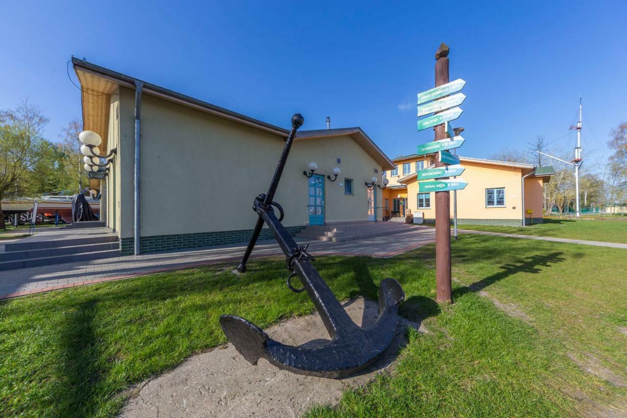 Centrum Żeglarskie Szczecin Exteriör bild