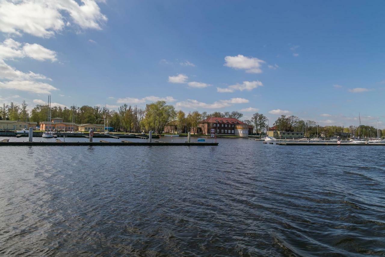Centrum Żeglarskie Szczecin Exteriör bild